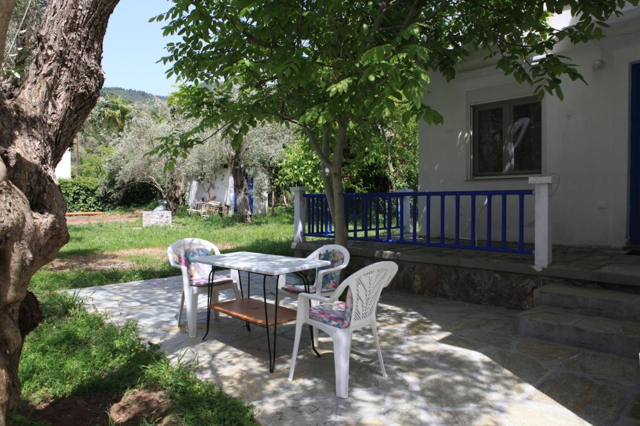 O Pyrgos Accommodations Panormos  Kültér fotó