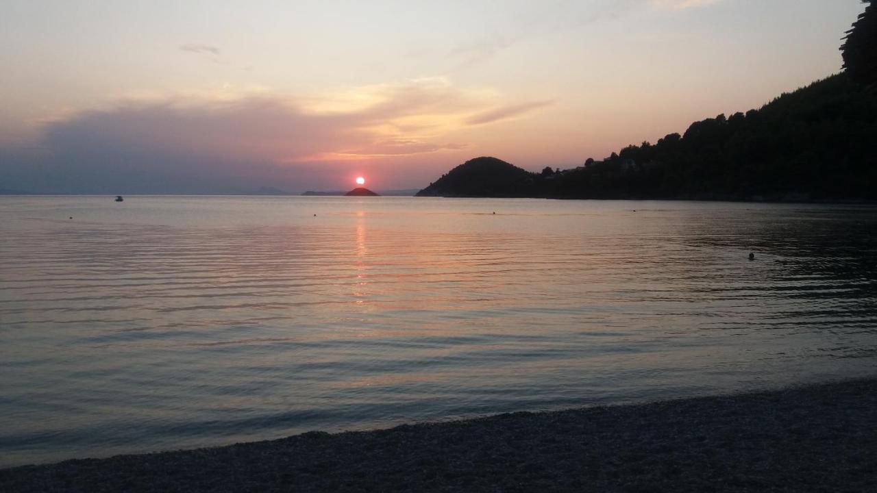O Pyrgos Accommodations Panormos  Kültér fotó